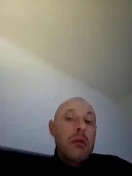 Guitccch online show from April 2026 08:20:02 AM