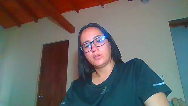 Snapshot of brittanycheeks chatting on April 2026 08:53:02 PM brittanycheeks online show from April 2026 08:53:02 PM