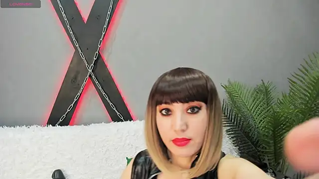 DaisyMun online show from March 2025 08:59:01 AM