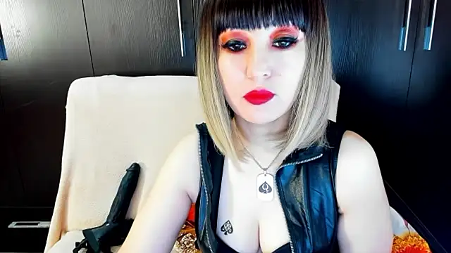 DaisyMun online show from March 2026 04:40:01 AM