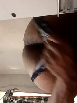 carlos40404 online show from November 2025 07:03:02 PM