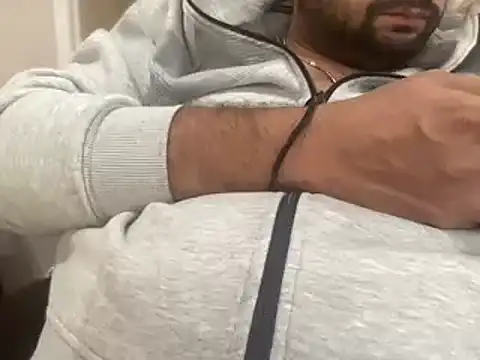 slavekinky001 online show from December 2024 10:05:01 PM