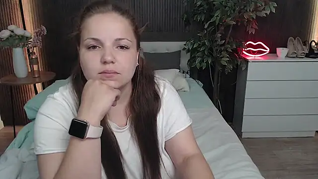 Snapshot of Crazyy_girl_ chatting on July 2026 04:39:02 AM Crazyy girl online show from July 2026 04:39:02 AM