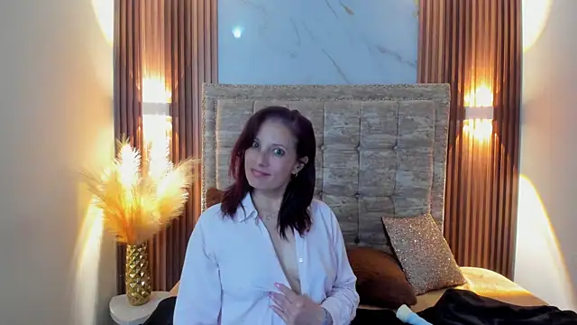 ada mclaine online show from February 2025 10:31:01 PM