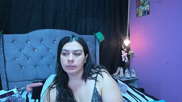 Snapshot of martina_foxy_ chatting on March 2025 12:04:02 PM martina foxy online show from March 2025 12:04:02 PM