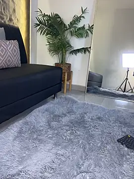 Isa  Blanc online show from March 2026 03:19:02 AM