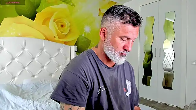 BlowMyXXL online show from November 2025 08:26:02 AM