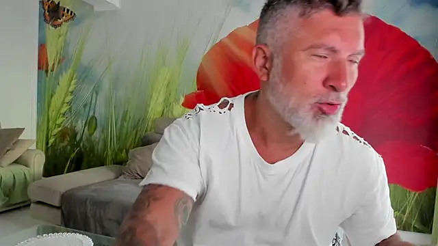 BlowMyXXL online show from May 2026 05:37:02 AM