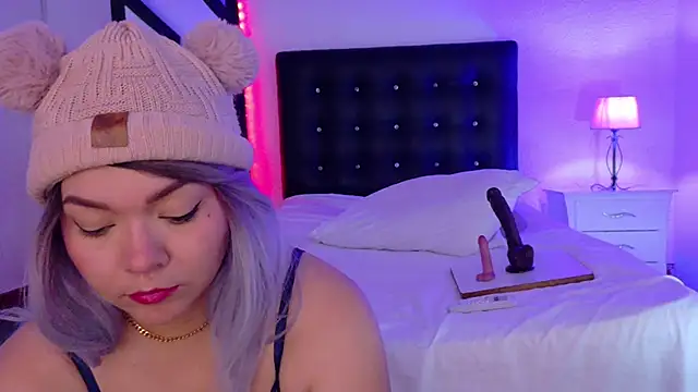 Cuckold lover69 online show from December 2025 02:02:02 PM