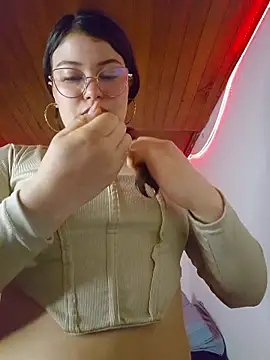 juli05star20 online show from March 2026 02:26:01 AM