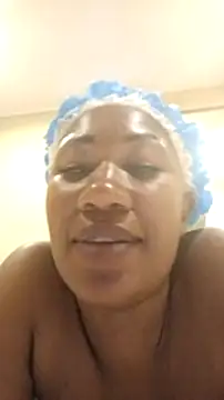 Snapshot of Puneee_Lucee chatting on December 2024 08:39:02 PM Puneee Lucee online show from December 2024 08:39:02 PM