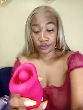 Snapshot of Puneee_Lucee chatting on March 2025 10:21:01 PM Puneee Lucee online show from March 2025 10:21:01 PM