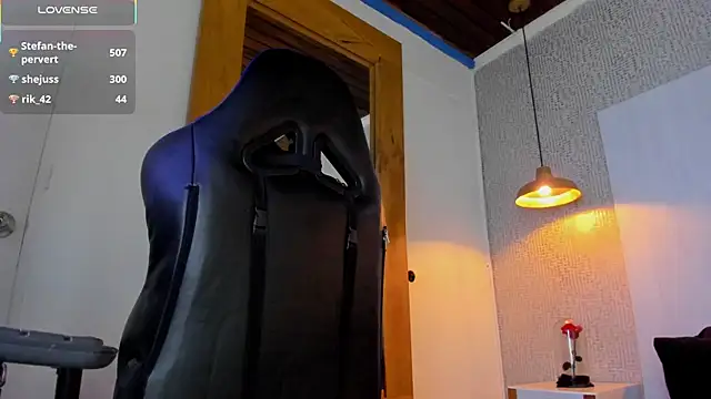 CloeRodriguez online show from April 2026 01:42:02 AM