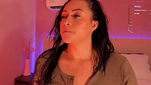 Snapshot of Miss_Ambeer chatting on November 2025 05:11:01 PM Miss Ambeer online show from November 2025 05:11:01 PM