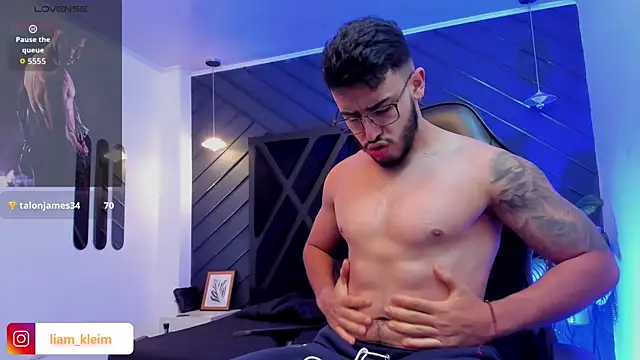 Liam Kleiin online show from November 2025 11:20:02 AM