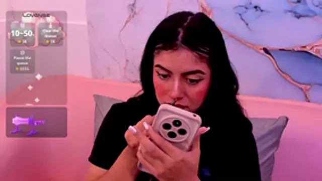 taylor cupper online show from November 2025 03:27:02 AM