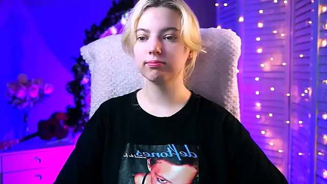 Snapshot of RocKStone_ chatting on January 2025 04:21:01 AM RocKStone  online show from January 2025 04:21:01 AM