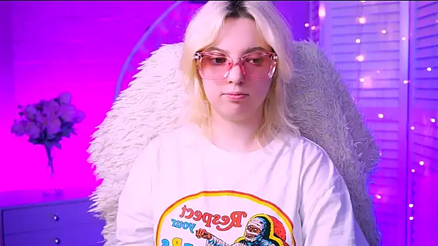 Snapshot of RocKStone_ chatting on February 2025 07:15:01 AM RocKStone  online show from February 2025 07:15:01 AM