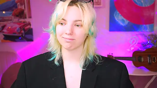 Snapshot of RocKStone_ chatting on February 2025 08:09:01 AM RocKStone  online show from February 2025 08:09:01 AM