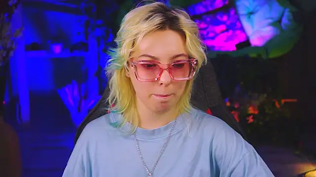 Snapshot of RocKStone_ chatting on February 2025 07:17:01 AM RocKStone  online show from February 2025 07:17:01 AM