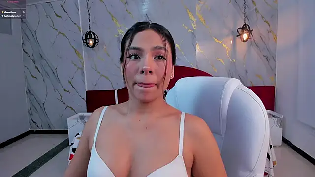 Snapshot of amira_cute2 chatting on June 2026 08:38:01 AM amira cute2 online show from June 2026 08:38:01 AM