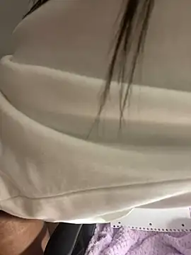 Snapshot of kellya_ chatting on January 2025 05:17:02 AM kellya online show from January 2025 05:17:02 AM