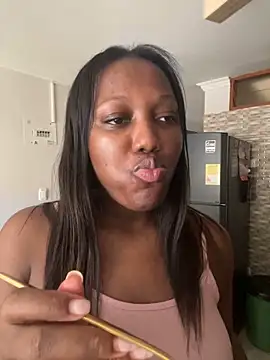 Snapshot of kellya_ chatting on January 2025 01:35:01 PM kellya online show from January 2025 01:35:01 PM