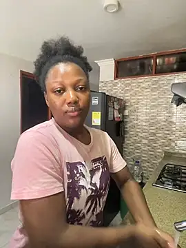 Snapshot of kellya_ chatting on February 2025 04:14:02 PM kellya online show from February 2025 04:14:02 PM