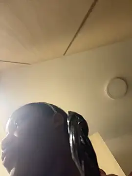 Snapshot of kellya_ chatting on March 2025 01:32:02 AM kellya online show from March 2025 01:32:02 AM