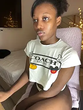 kellya  online show from March 2026 06:33:01 PM