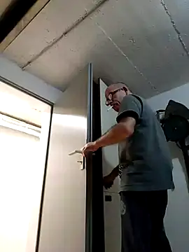 bottomhairy online show from March 2025 07:45:02 PM