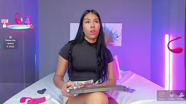 Snapshot of MadissonShakur chatting on October 2025 05:21:02 PM MadissonShakur online show from October 2025 05:21:02 PM