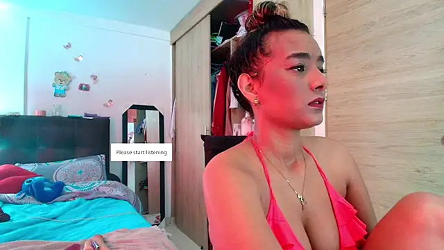 megan collins96 online show from December 2025 07:10:01 PM