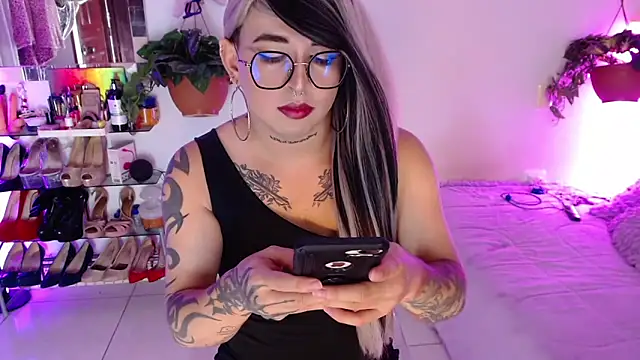 Laveneno ortiz07 online show from April 2026 12:13:01 AM