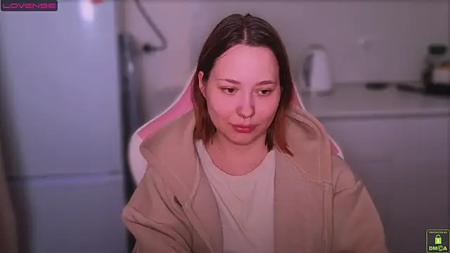 Airyhill online show from April 2026 08:00:02 PM