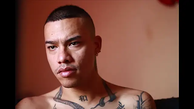 Osiiriis online show from March 2025 06:37:01 PM