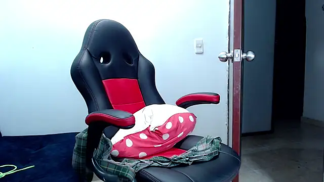 kaira sweet  online show from December 2024 05:39:02 AM