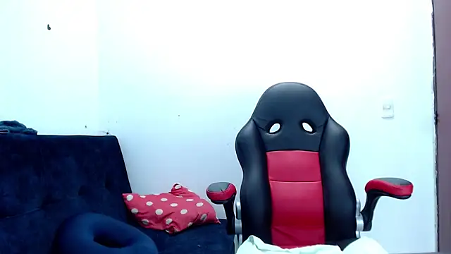 kaira sweet  online show from March 2025 11:19:01 AM