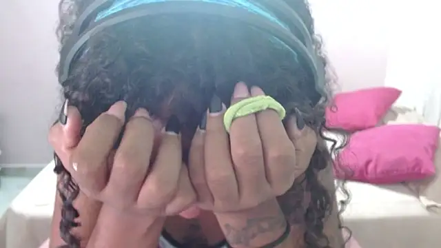 TiffanyRoouse online show from December 2024 11:18:02 PM