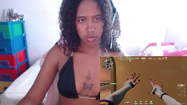 TiffanyRoouse online show from March 2025 09:32:02 PM