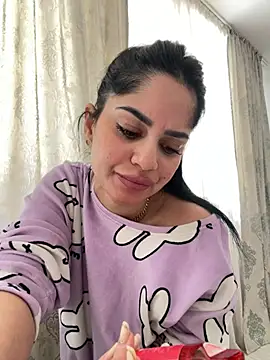  adelle online show from February 2026 11:09:02 AM