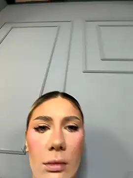 Snapshot of BlairSanders chatting on November 2025 02:35:01 PM BlairSanders online show from November 2025 02:35:01 PM