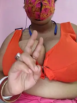 Snapshot of Kayra_34 chatting on June 2026 05:49:01 AM Kayra 34 online show from June 2026 05:49:01 AM
