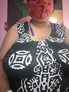 Snapshot of Kayra_34 chatting on July 2026 04:18:01 AM Kayra 34 online show from July 2026 04:18:01 AM