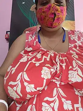 Snapshot of Kayra_34 chatting on July 2026 04:04:02 AM Kayra 34 online show from July 2026 04:04:02 AM