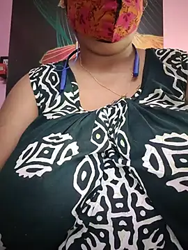 Snapshot of Kayra_34 chatting on July 2026 04:01:02 AM Kayra 34 online show from July 2026 04:01:02 AM