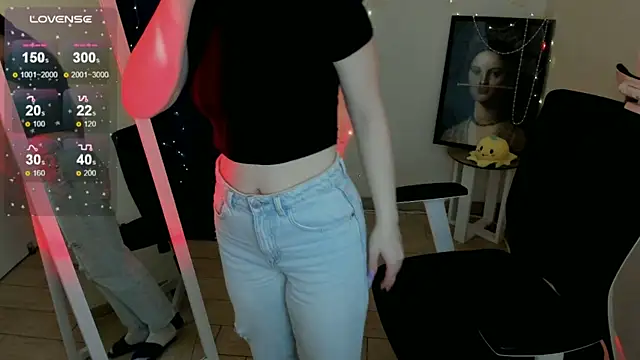 Florence meow online show from April 2026 06:49:02 AM