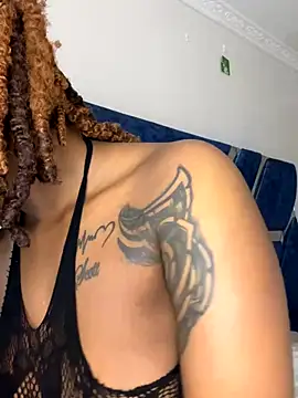 SexxyLunar online show from December 2025 03:03:01 AM