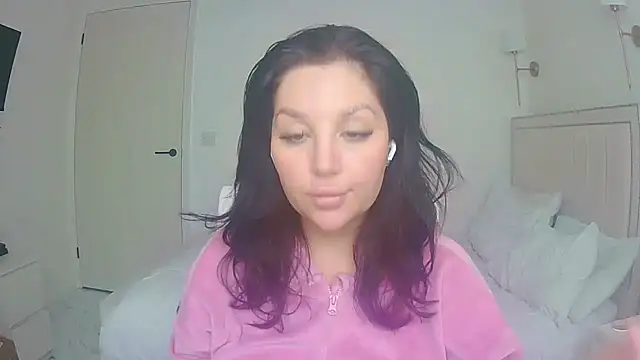 magical mia online show from March 2026 01:00:01 PM