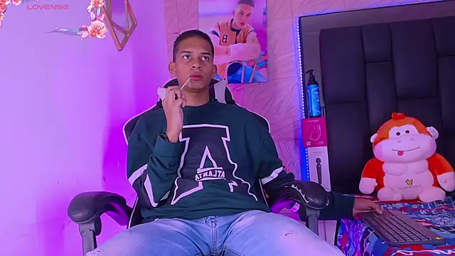 dilan alfonzo online show from March 2026 04:36:02 AM